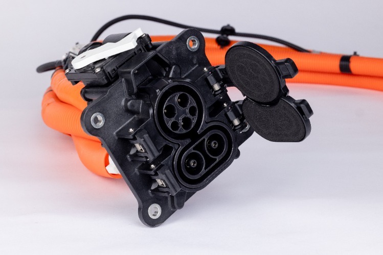 YAZAKI EV充電ケーブル 200V 16A Yahoo!オークション - 「電気自動車 